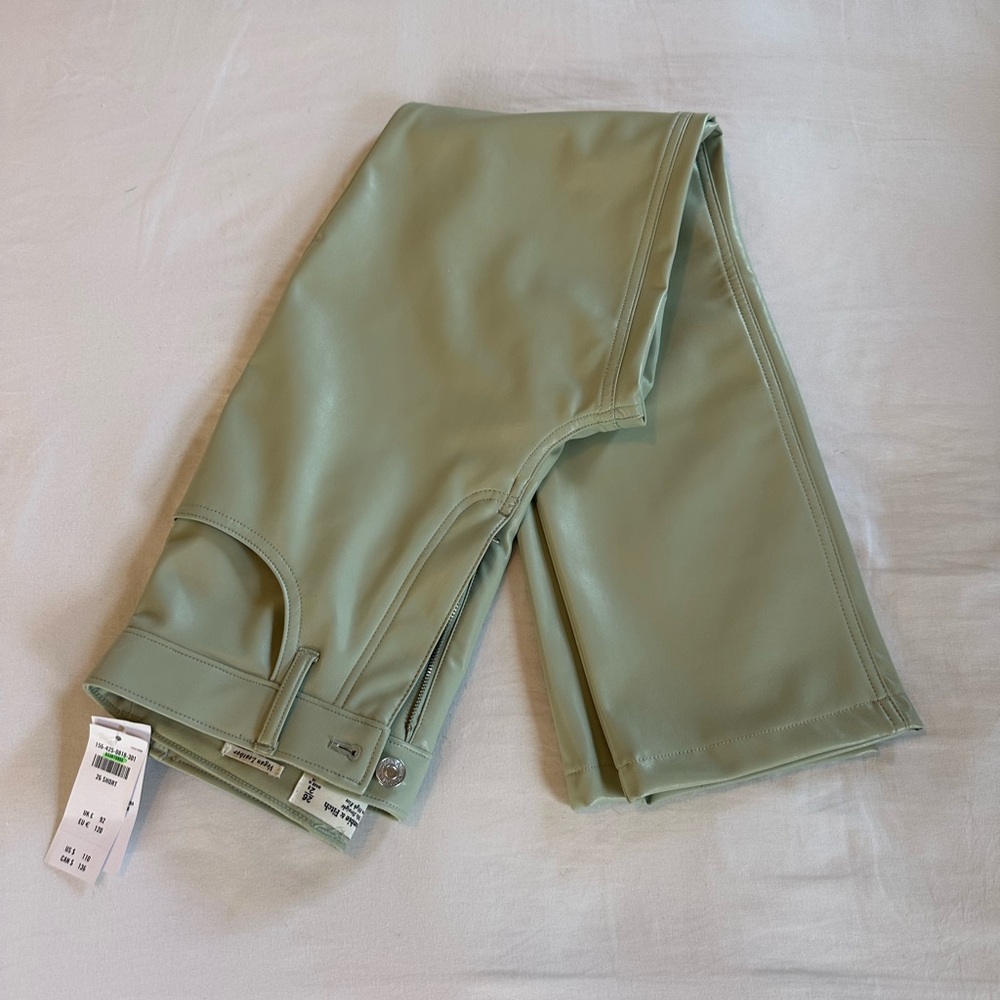 NWT Abercrombie & Fitch Vegan Leather Pants